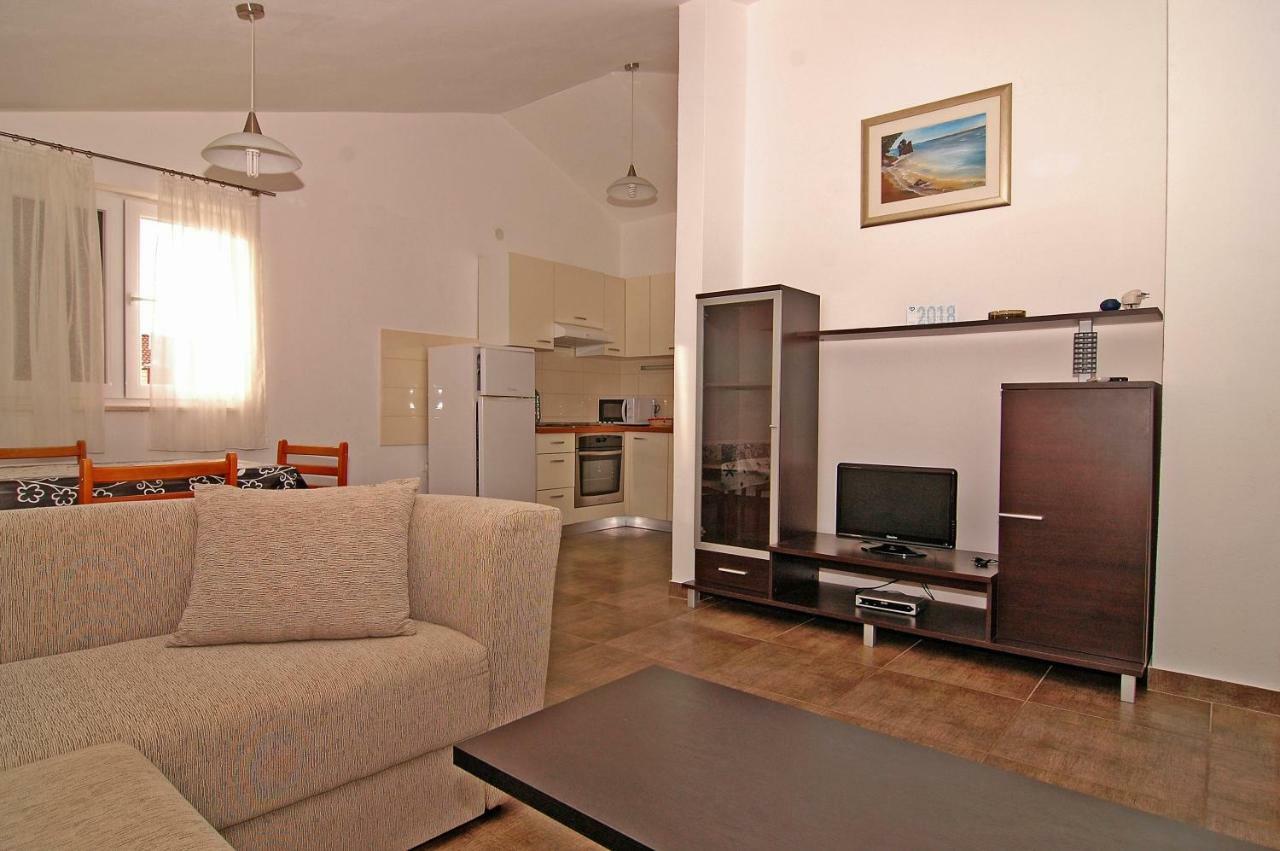 Apartment Urem Biograd Na Moru Eksteriør bilde