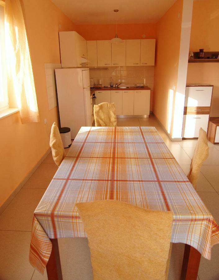 Apartment Urem Biograd Na Moru Eksteriør bilde