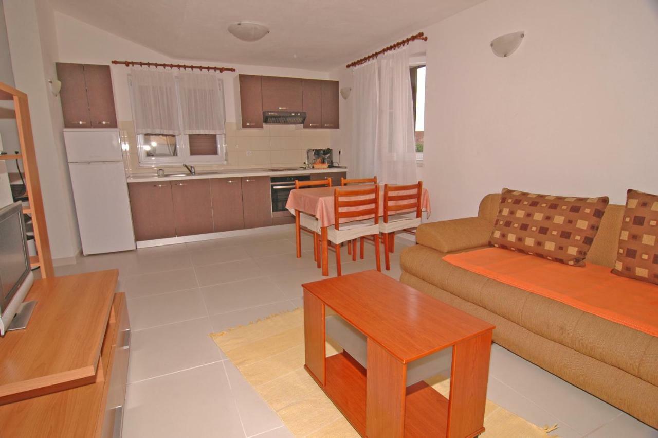 Apartment Urem Biograd Na Moru Eksteriør bilde
