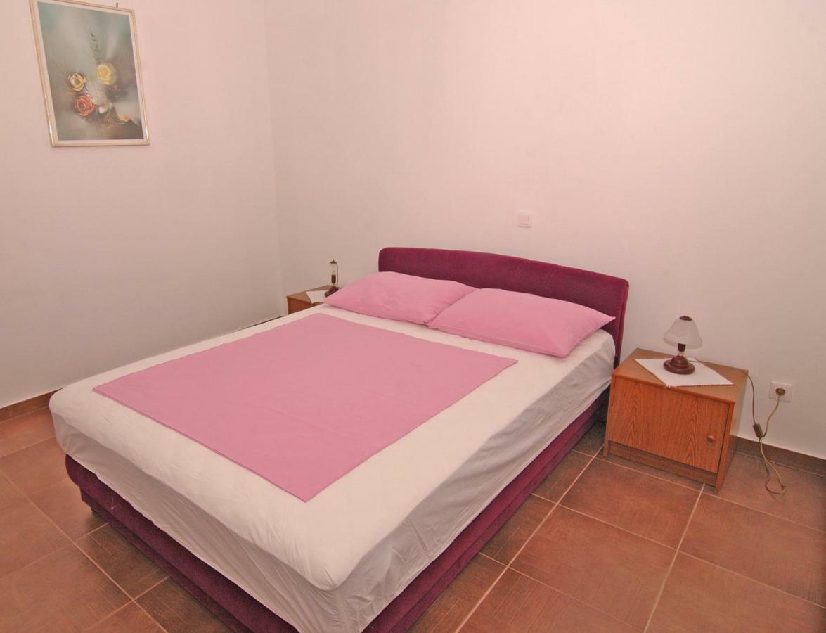 Apartment Urem Biograd Na Moru Eksteriør bilde