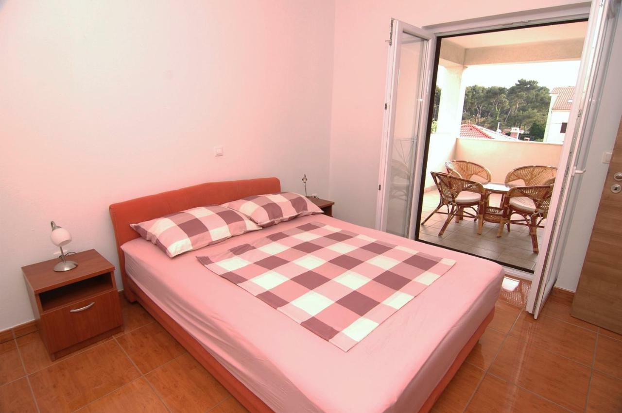 Apartment Urem Biograd Na Moru Eksteriør bilde